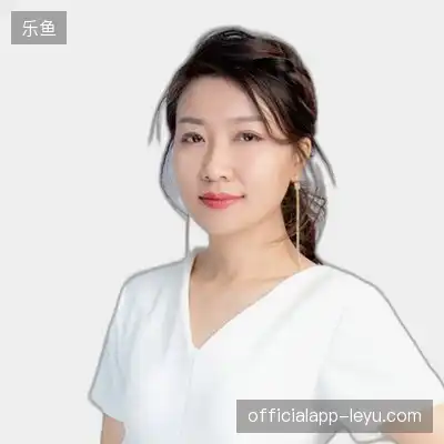 黄强云